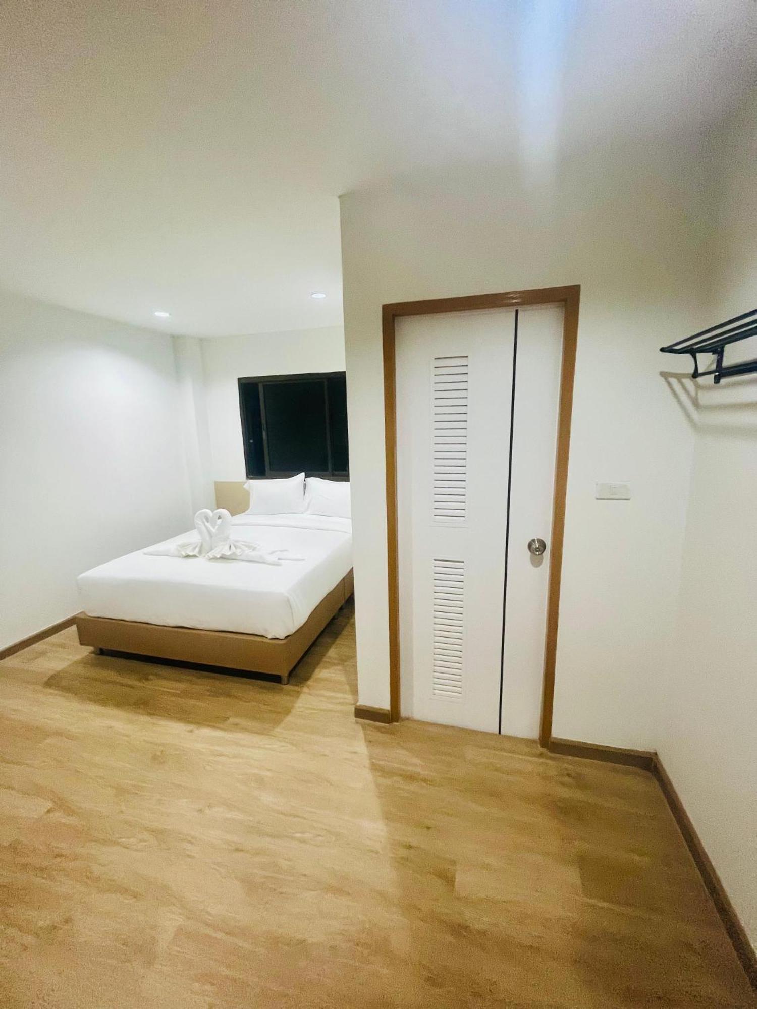 28 Boutique Hotel Patong Εξωτερικό φωτογραφία
