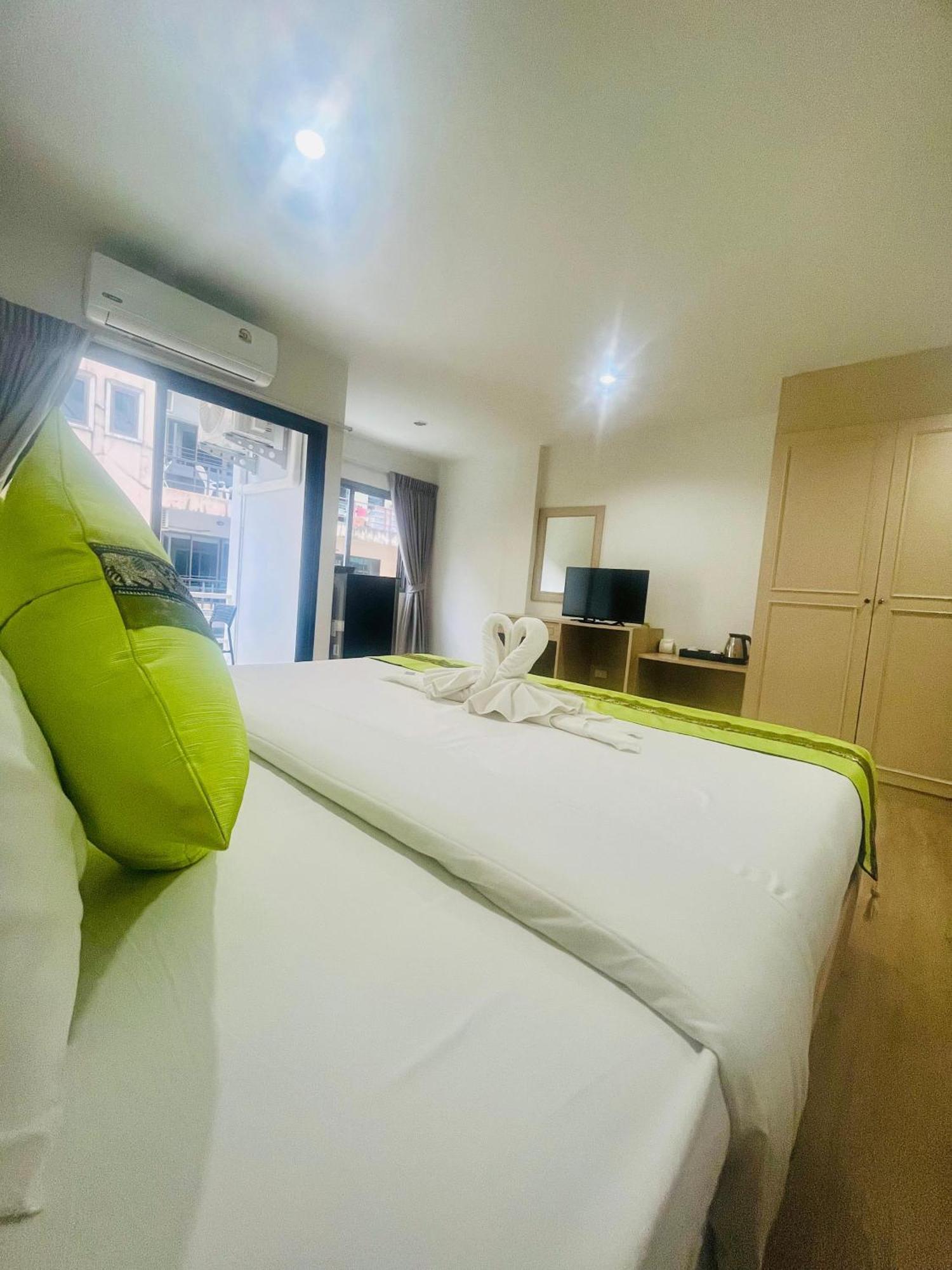 28 Boutique Hotel Patong Εξωτερικό φωτογραφία